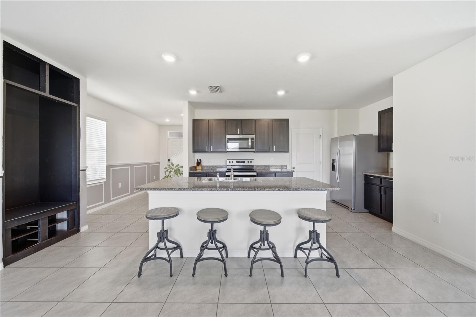 10885 PENNY GALE LOOP