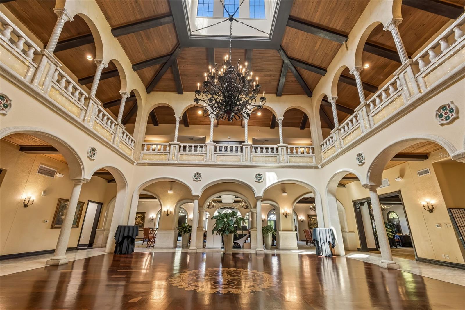 17008 MADRES DE AVILA