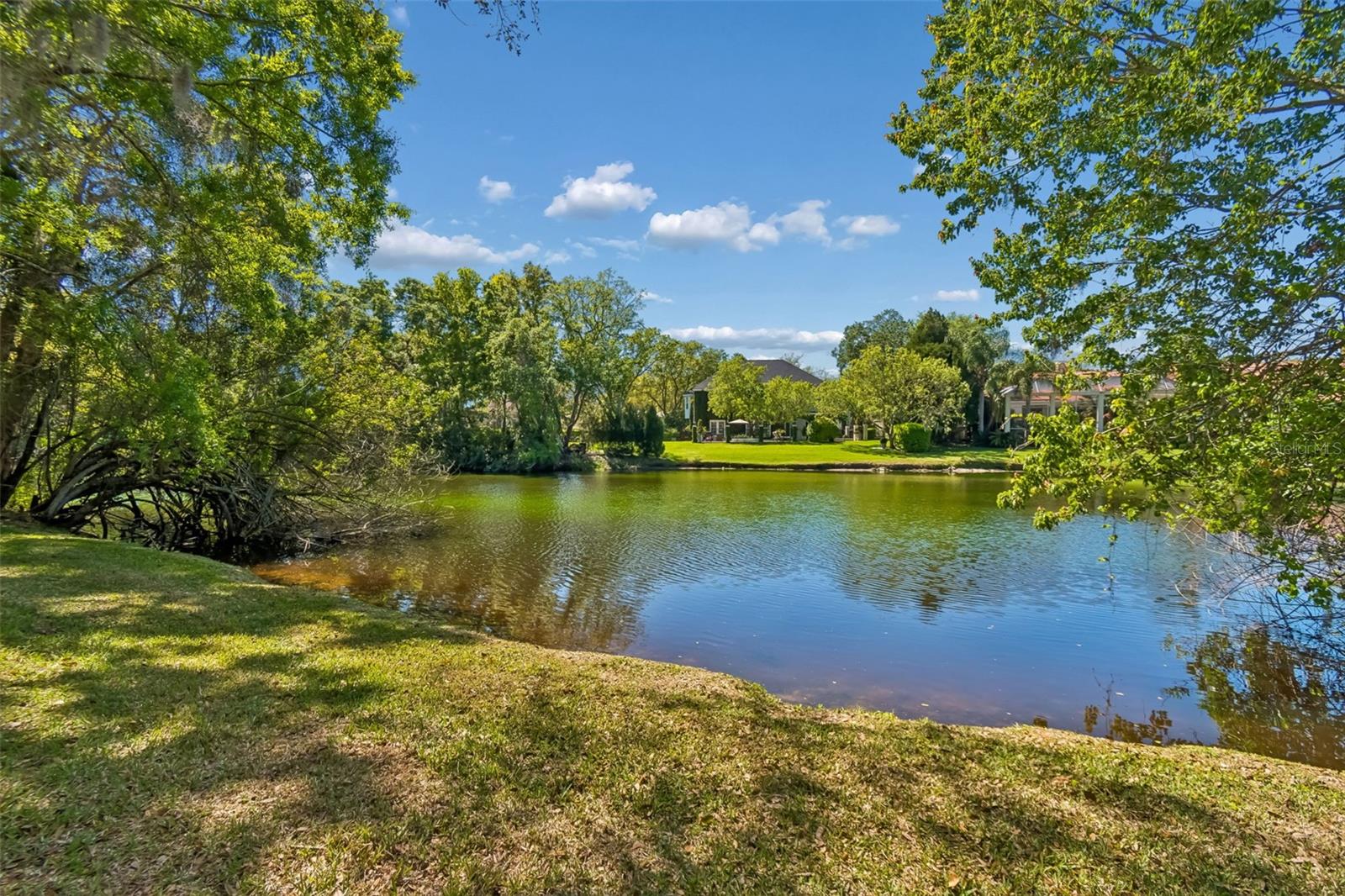 17008 MADRES DE AVILA