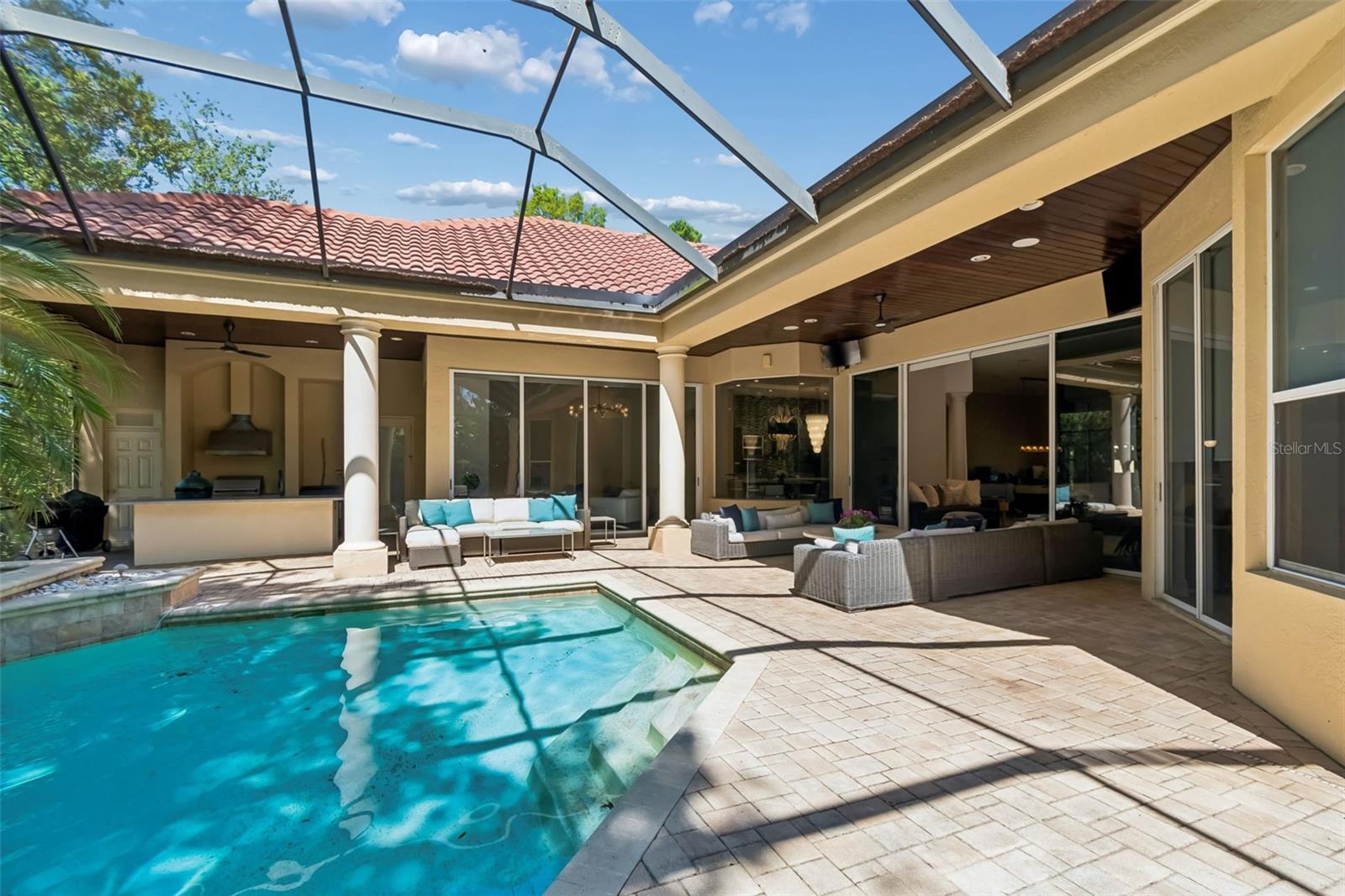 17008 MADRES DE AVILA