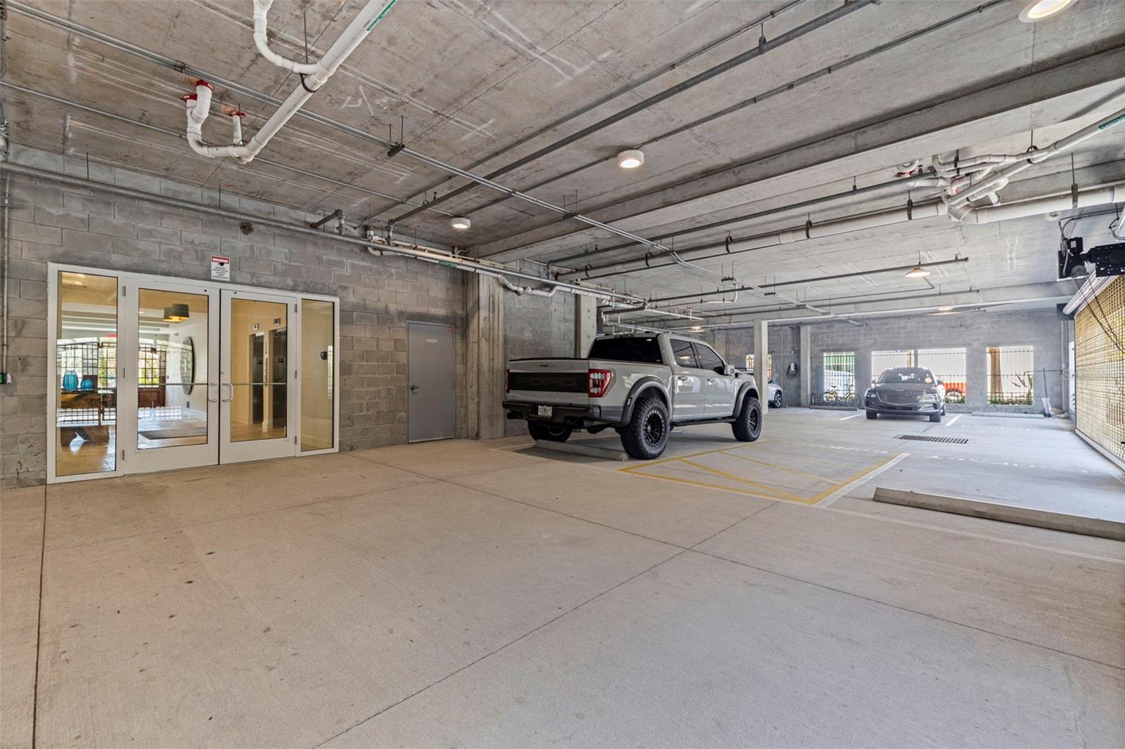 91 DAVIS BLVD #201