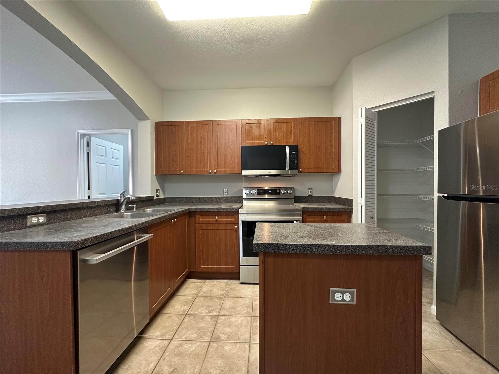 2151 CHIANTI PL #12-012