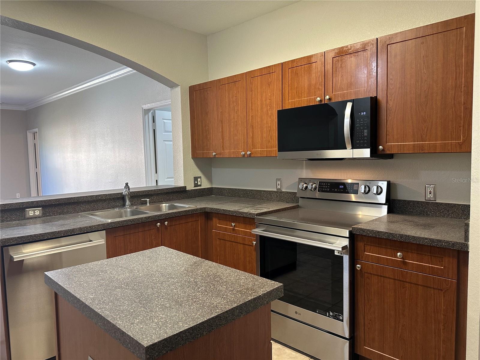 2151 CHIANTI PL #12-012