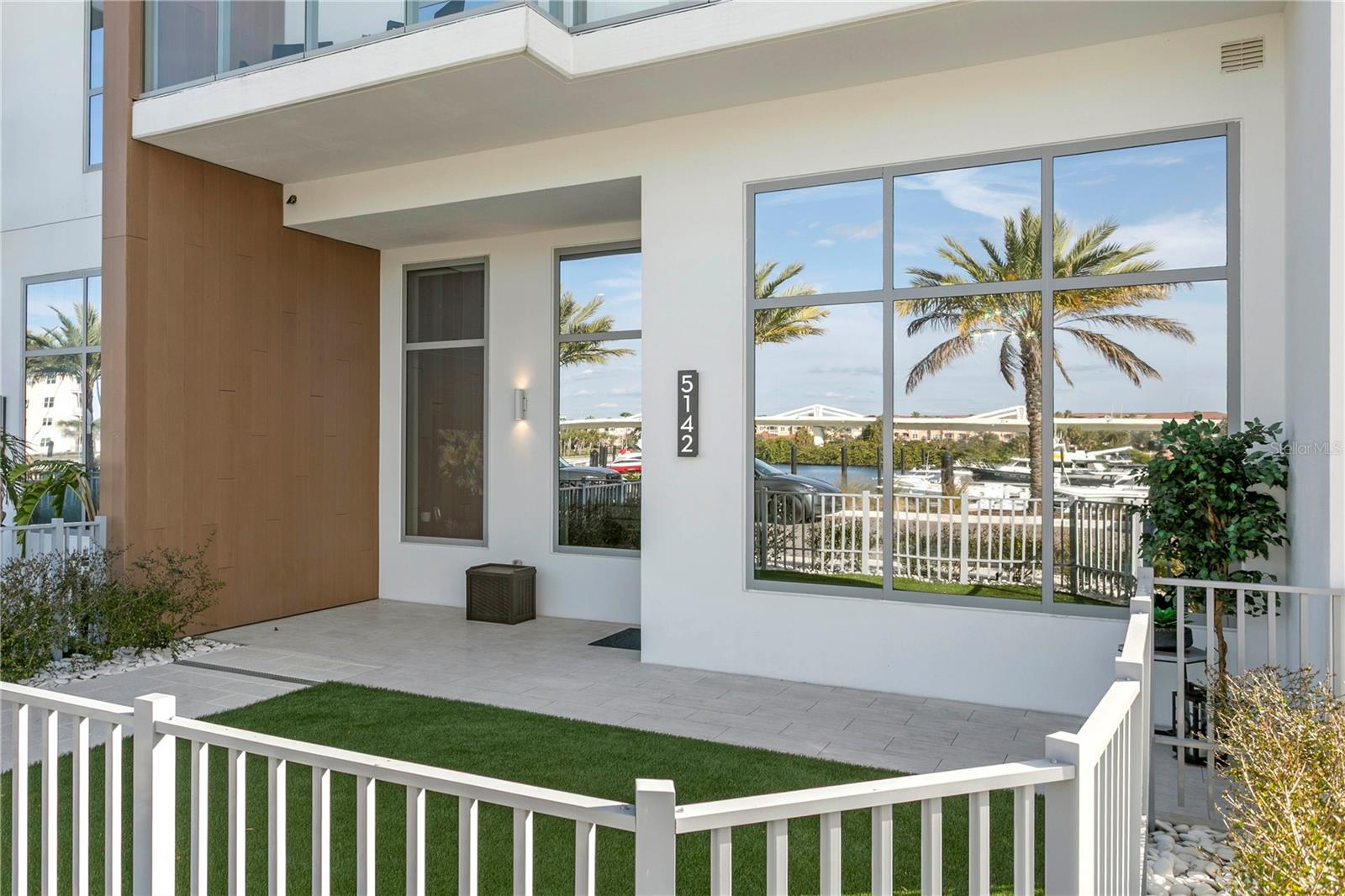 5142 MARINA WAY
