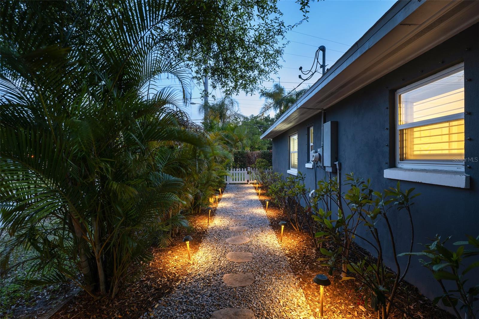 3301 W BALLAST POINT BLVD