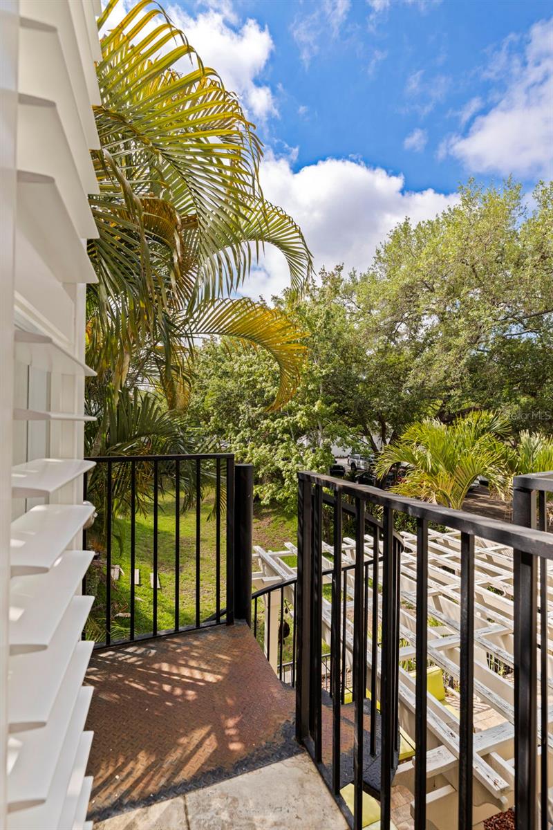 2602 W DE LEON ST #4