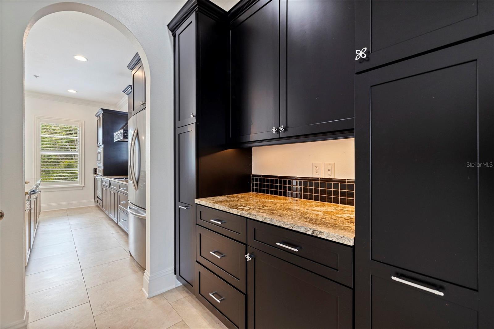 2602 W DE LEON ST #4