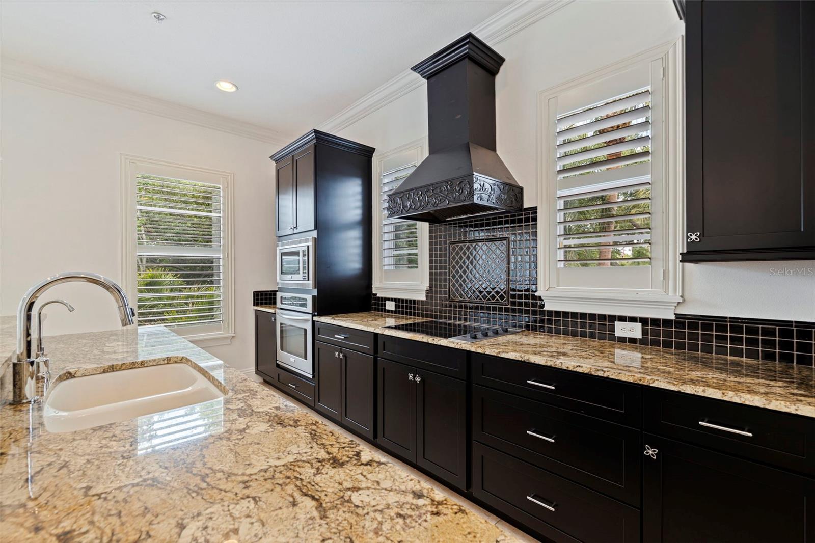 2602 W DE LEON ST #4