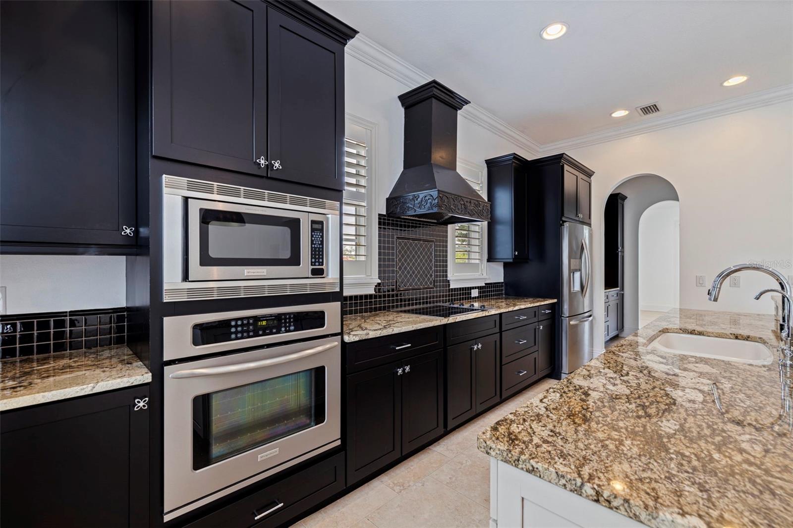 2602 W DE LEON ST #4