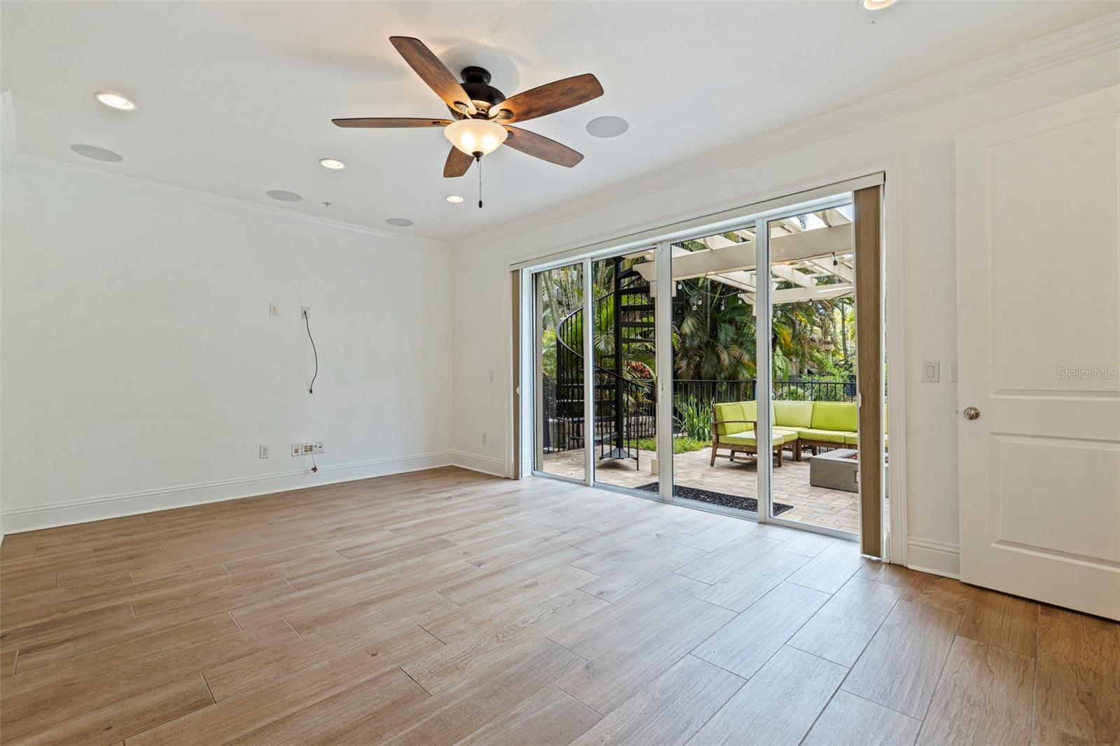 2602 W DE LEON ST #4