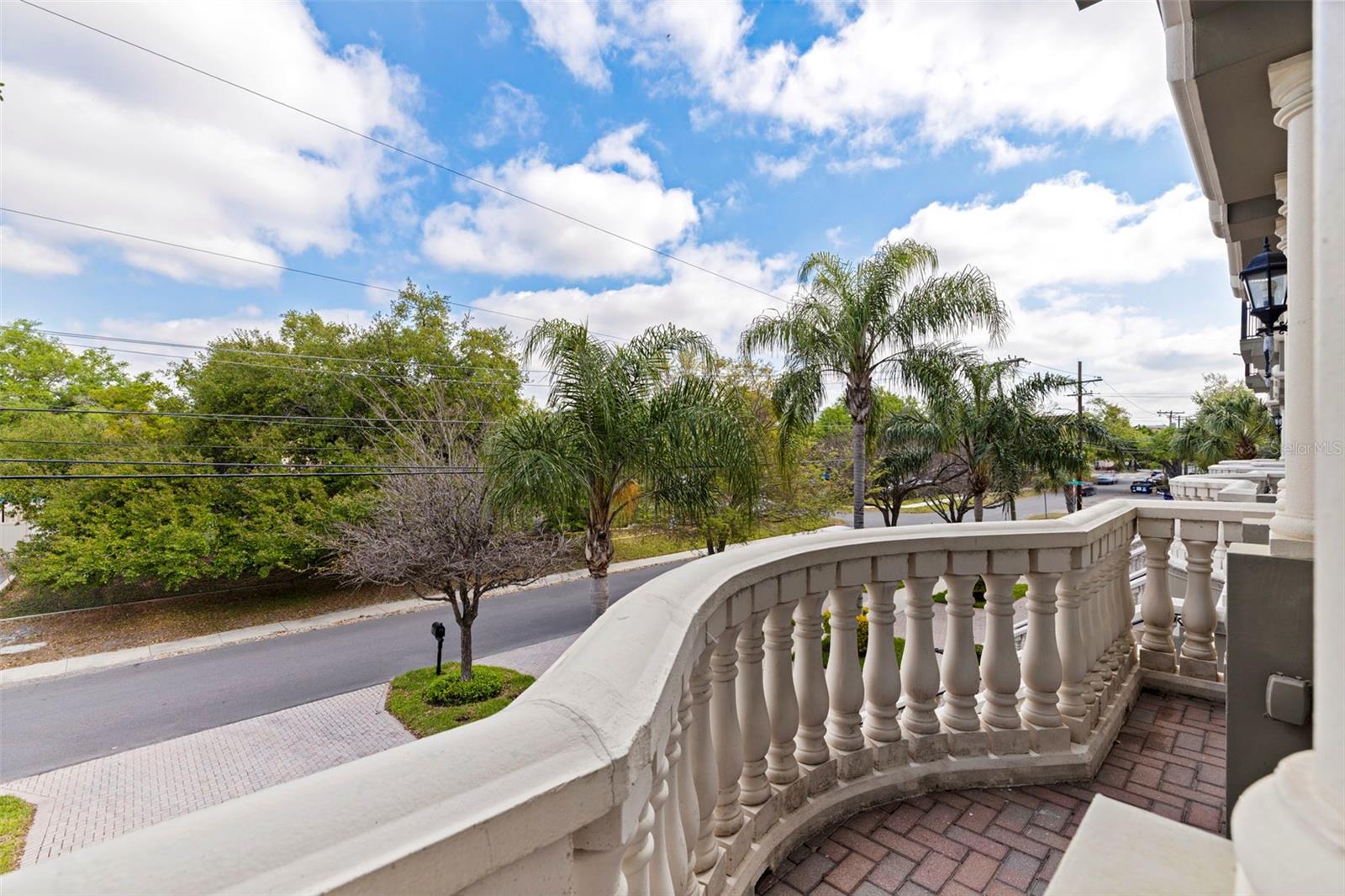 2602 W DE LEON ST #4