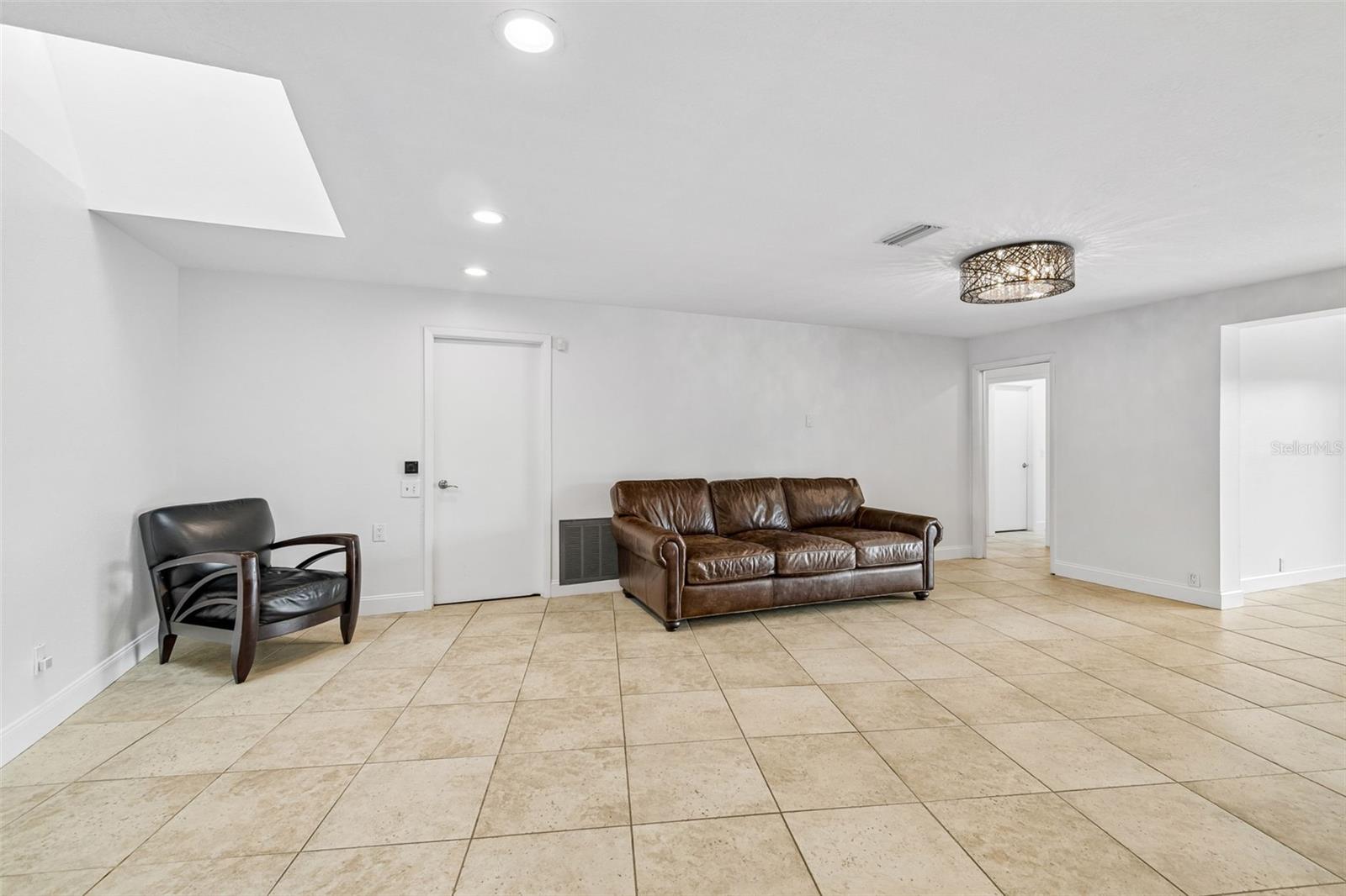 4213 SALTWATER BLVD