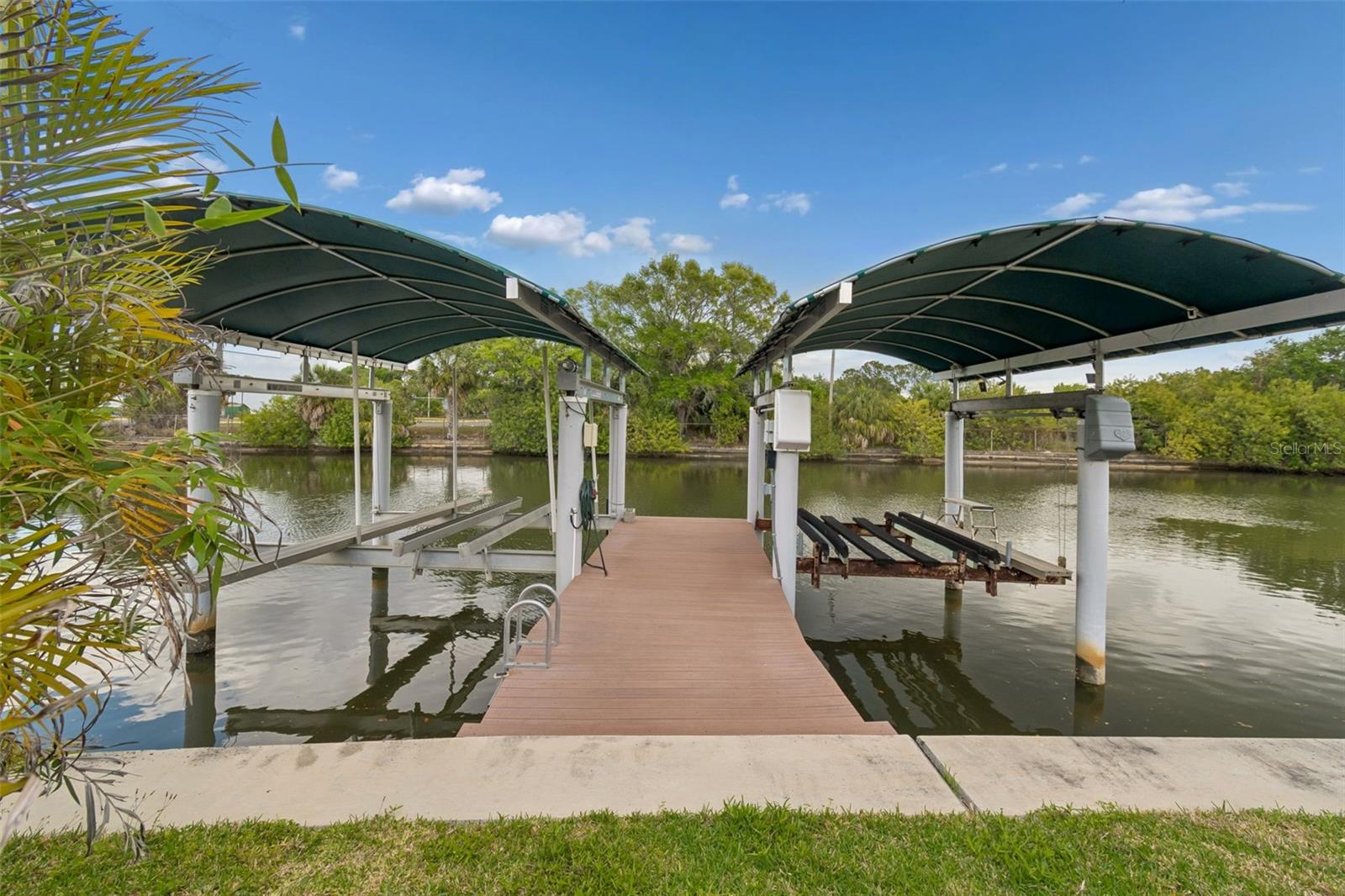 4213 SALTWATER BLVD
