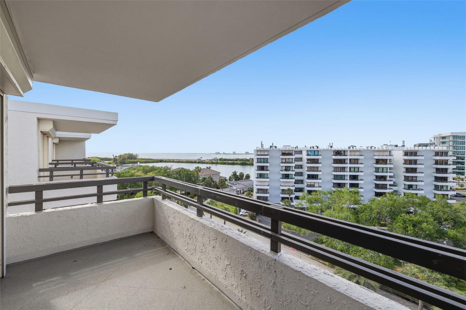 5700 MARINER ST #801E