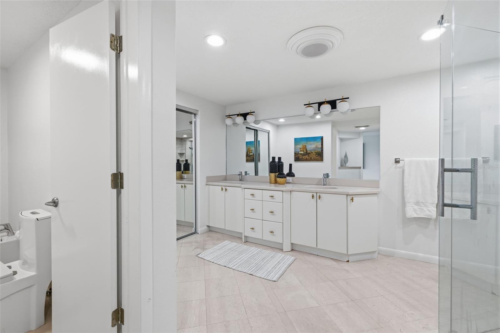 5700 MARINER ST #801E