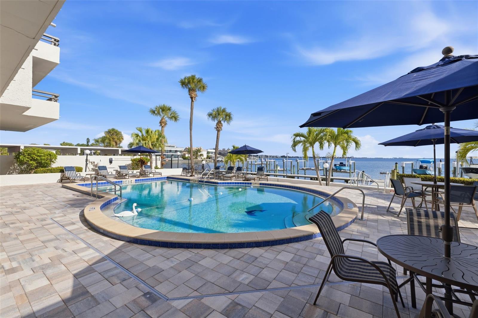 5700 MARINER ST #801E