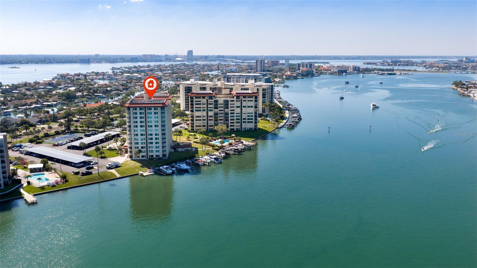 736 ISLAND WAY #504