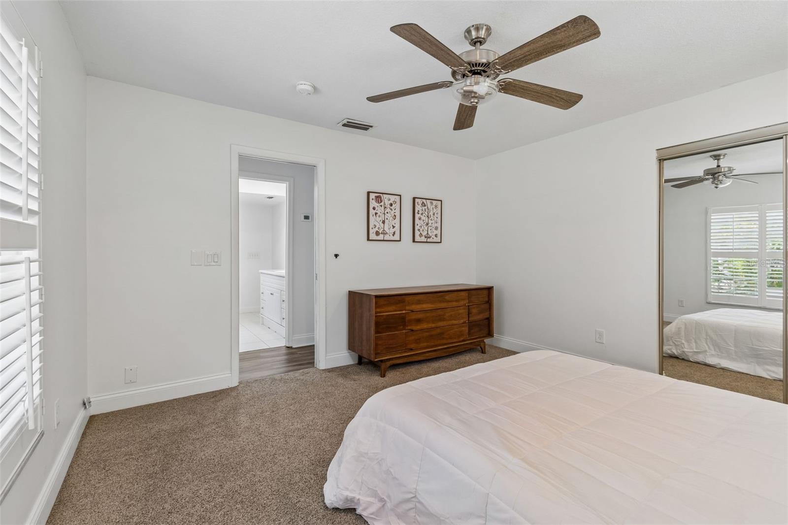 2540 LAKE ELLEN CIR