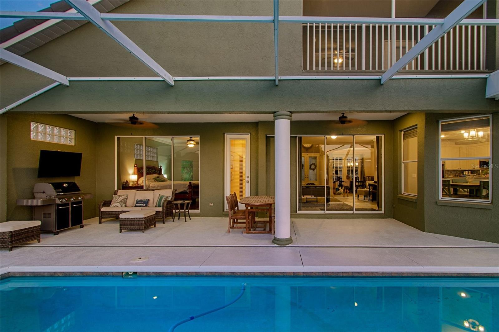 703 BUNKER VIEW DR