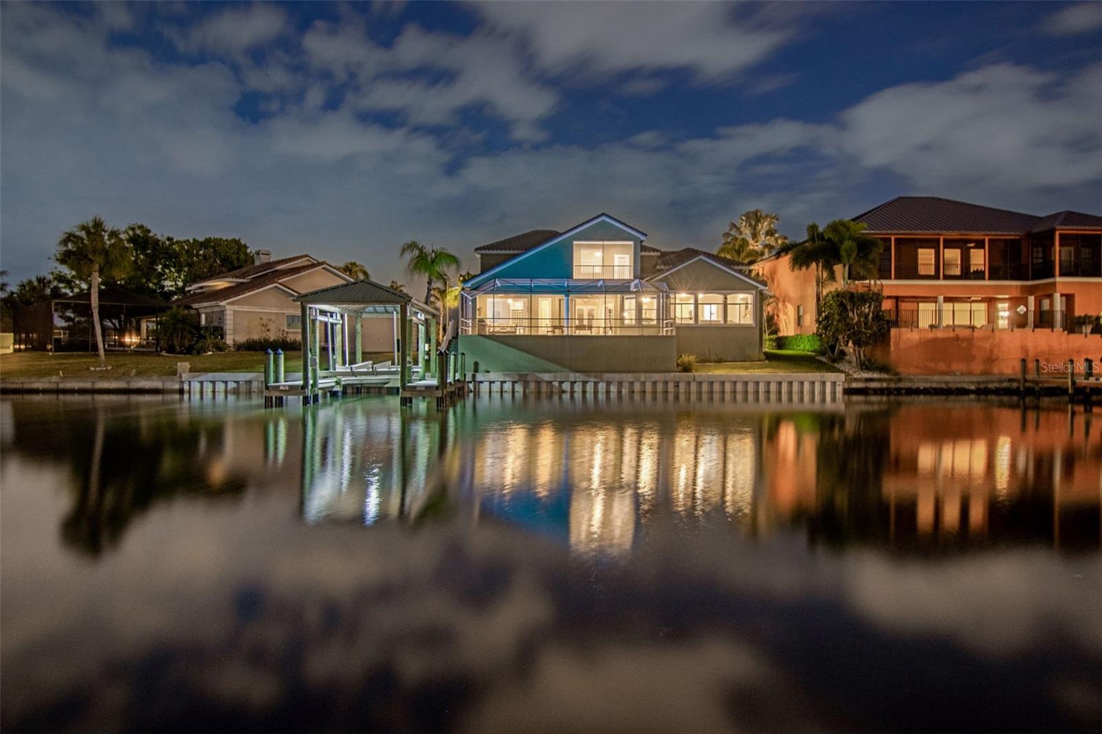 703 BUNKER VIEW DR