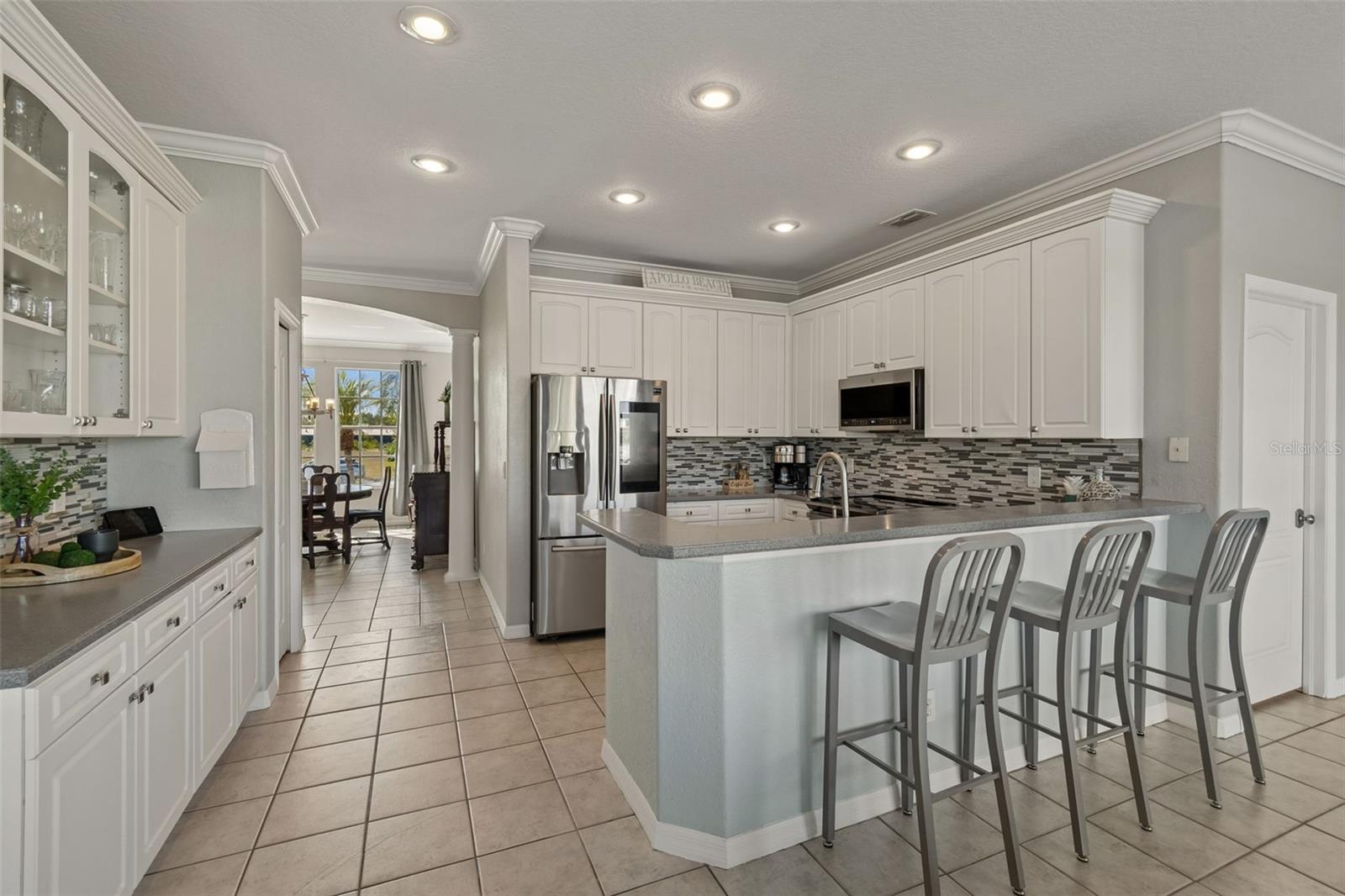 703 BUNKER VIEW DR