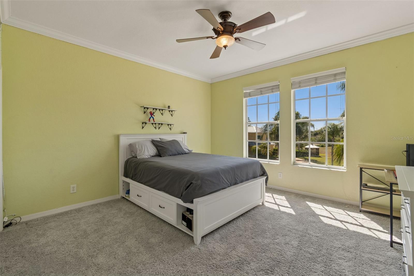 703 BUNKER VIEW DR