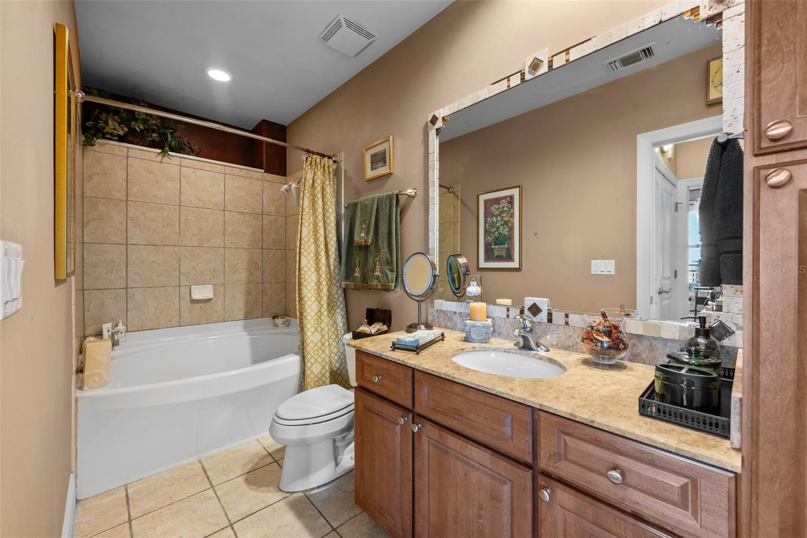 275 BAYSHORE BLVD #1006
