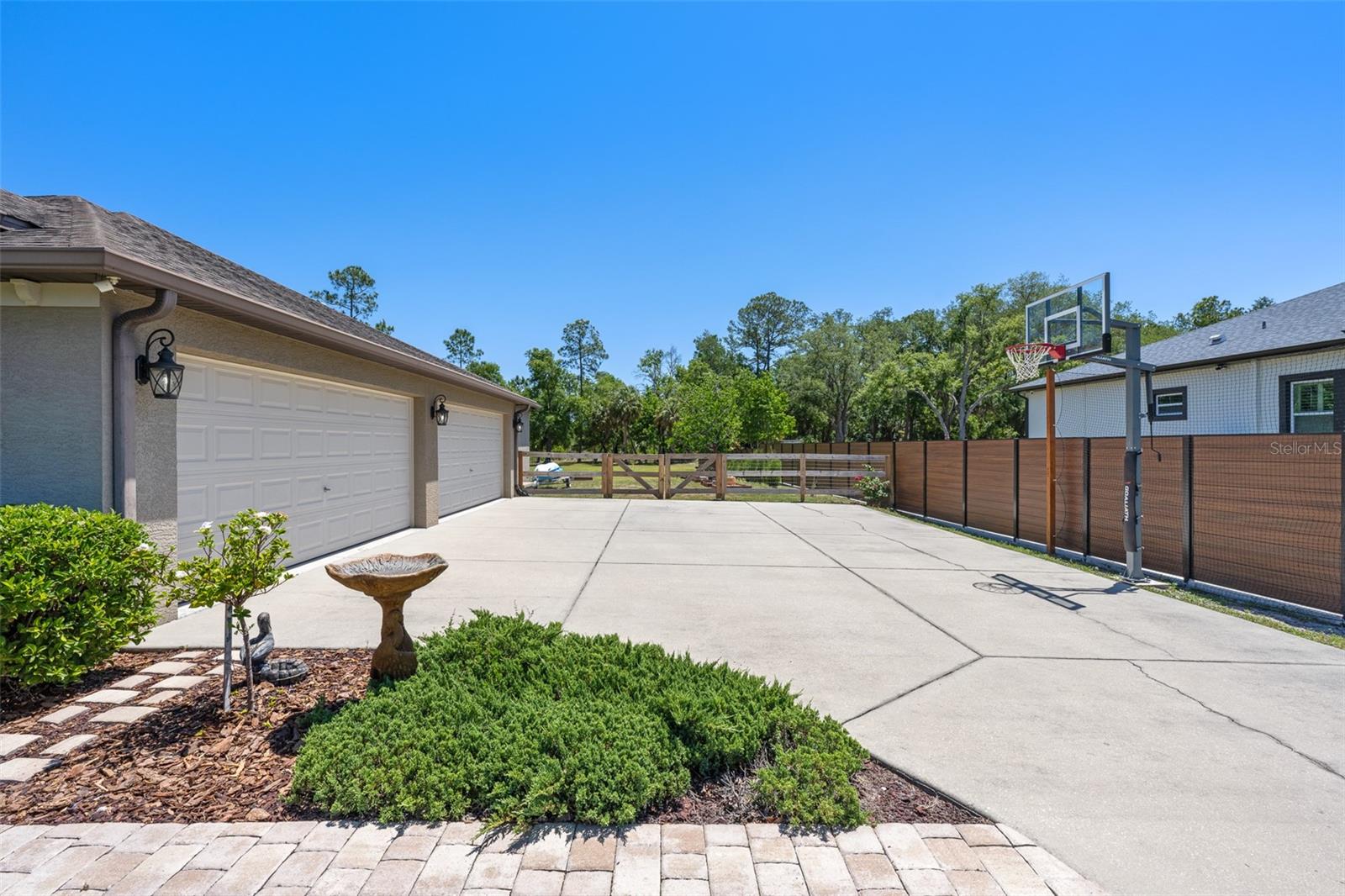 8224 SPRING FOREST LN