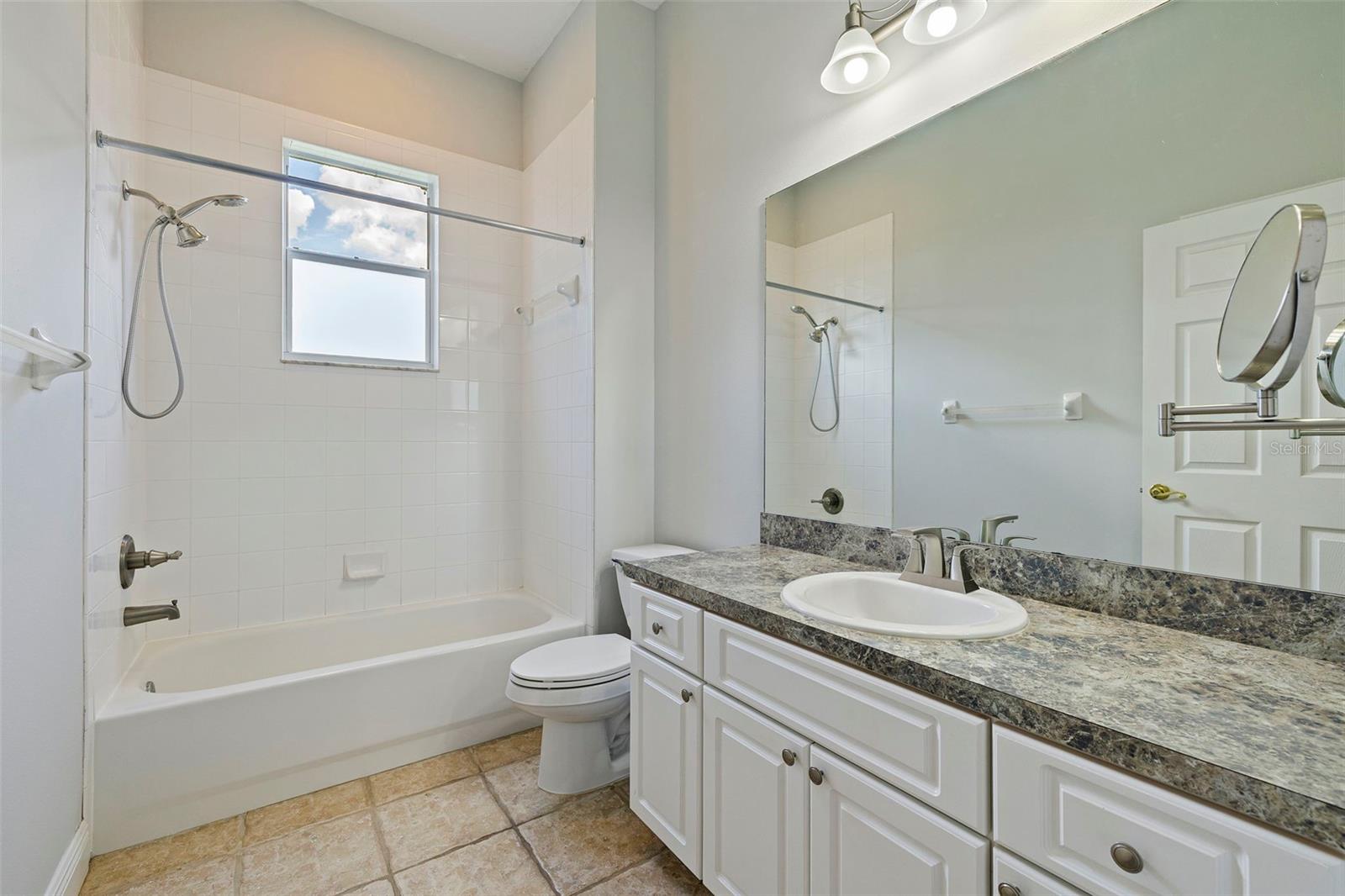 3502 SAM ALLEN OAKS CIR