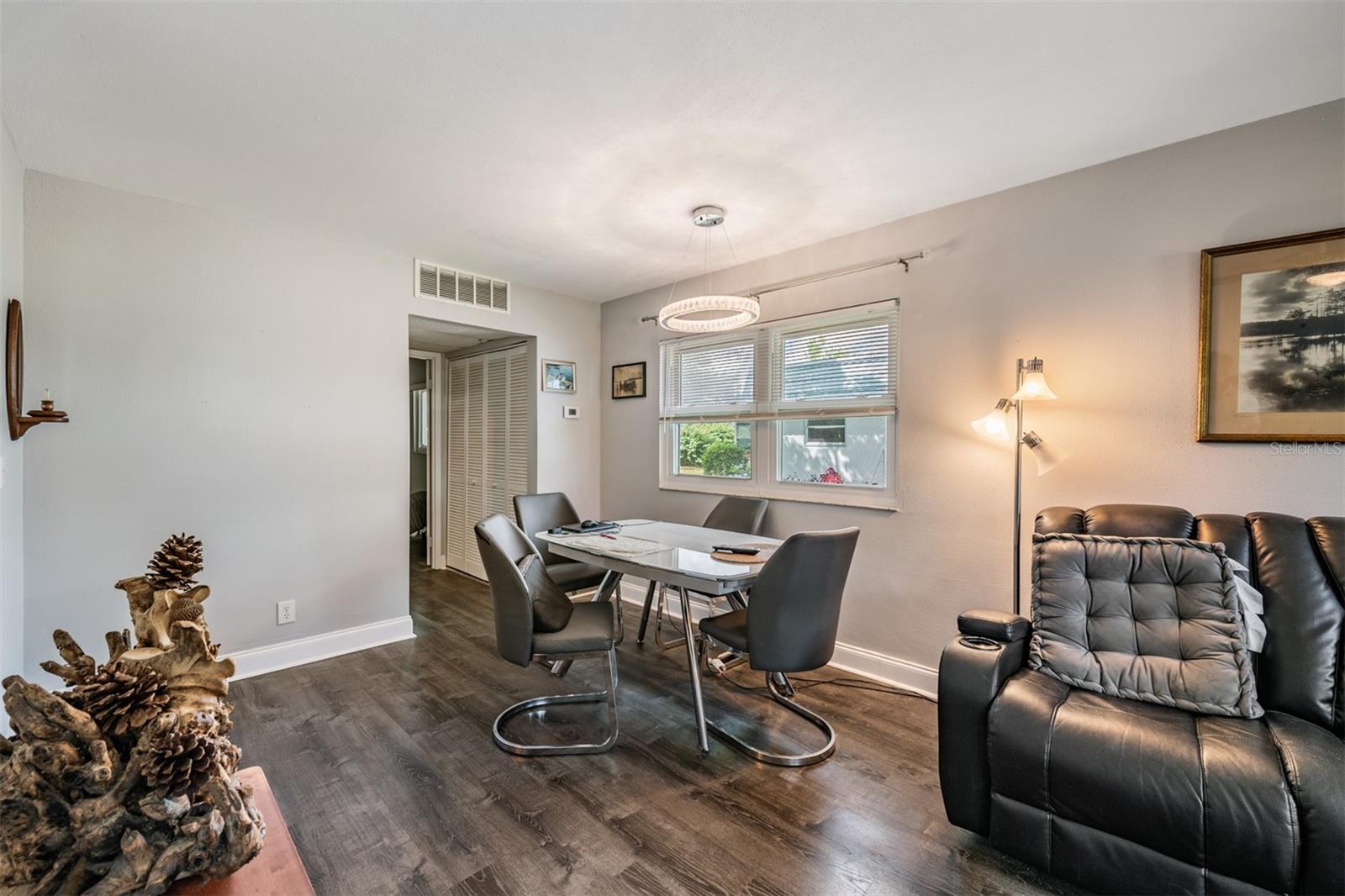 302 ANDOVER PL S #167
