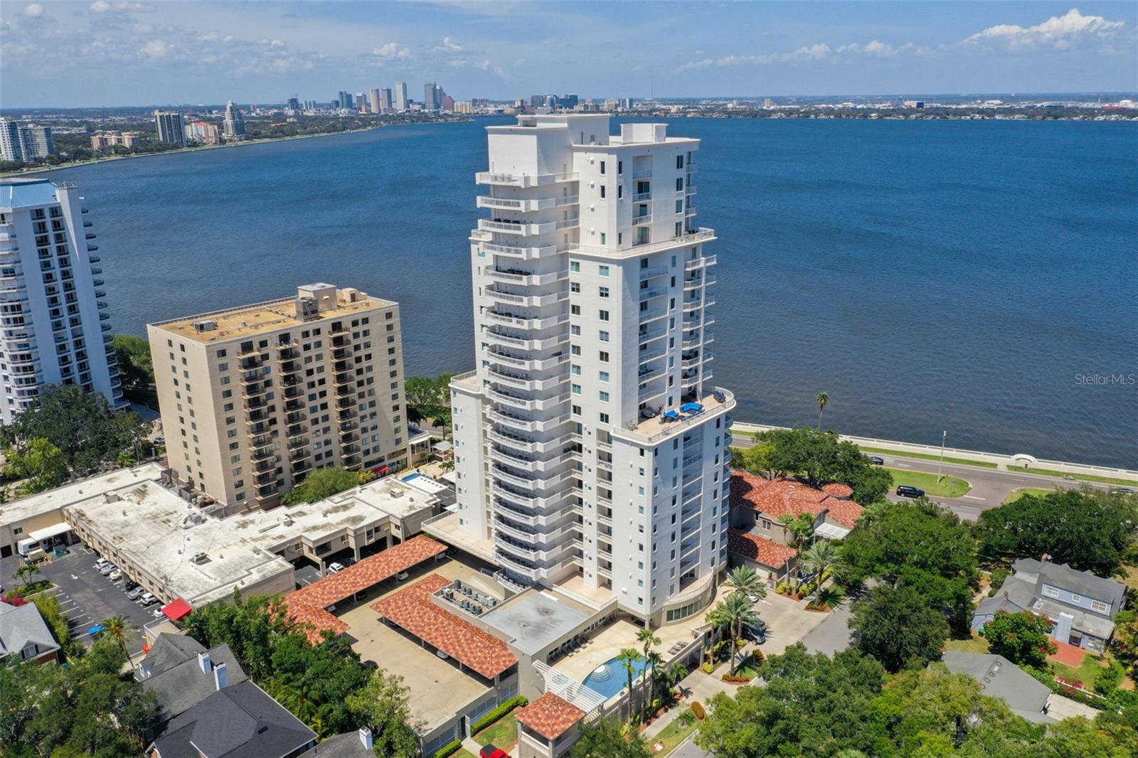 3507 BAYSHORE BLVD #701