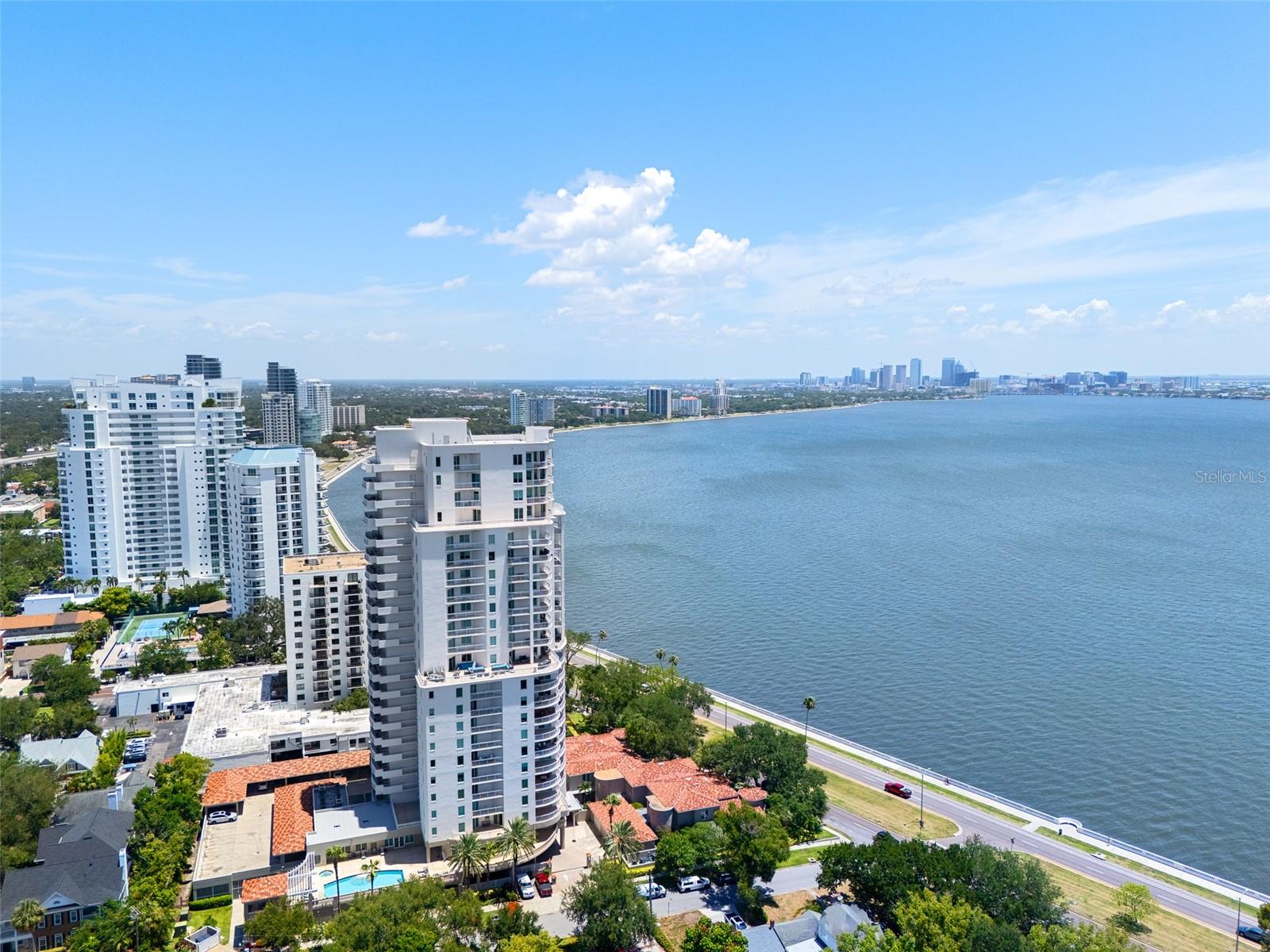 3507 BAYSHORE BLVD #701