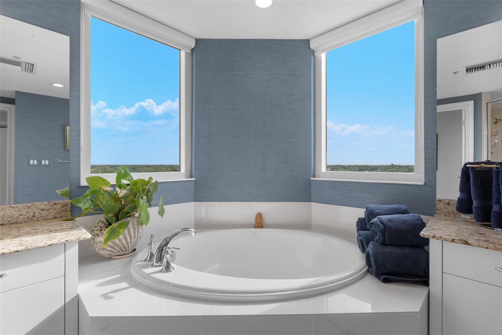 3507 BAYSHORE BLVD #701