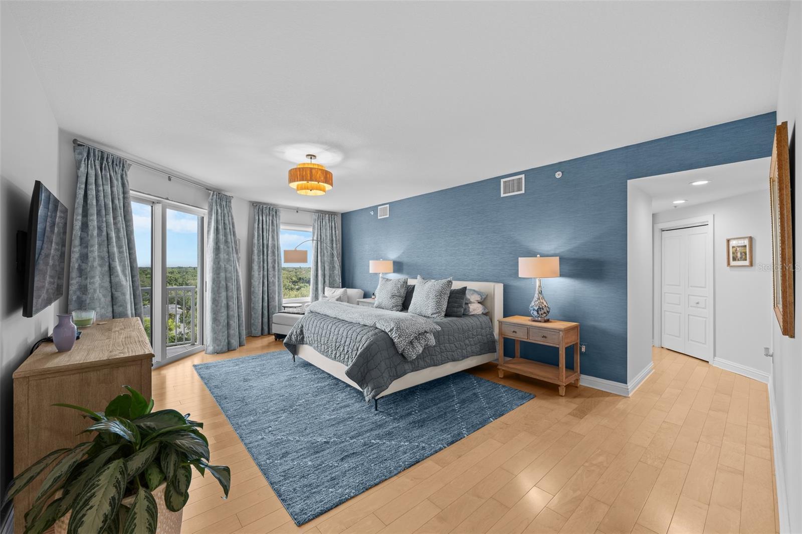 3507 BAYSHORE BLVD #701