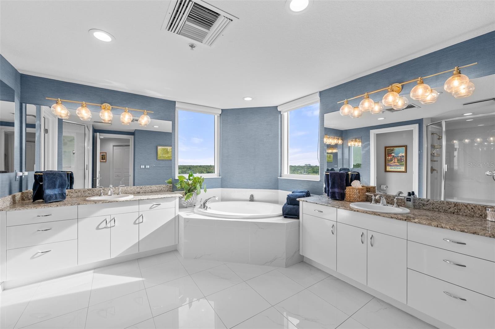 3507 BAYSHORE BLVD #701