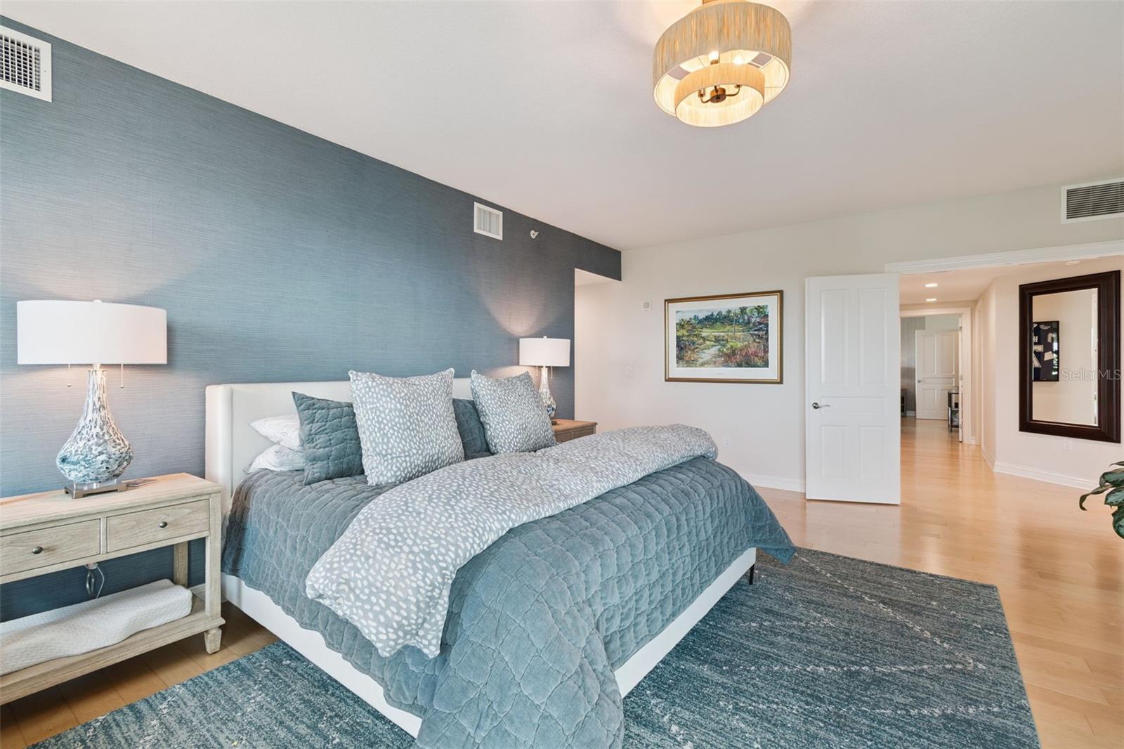 3507 BAYSHORE BLVD #701