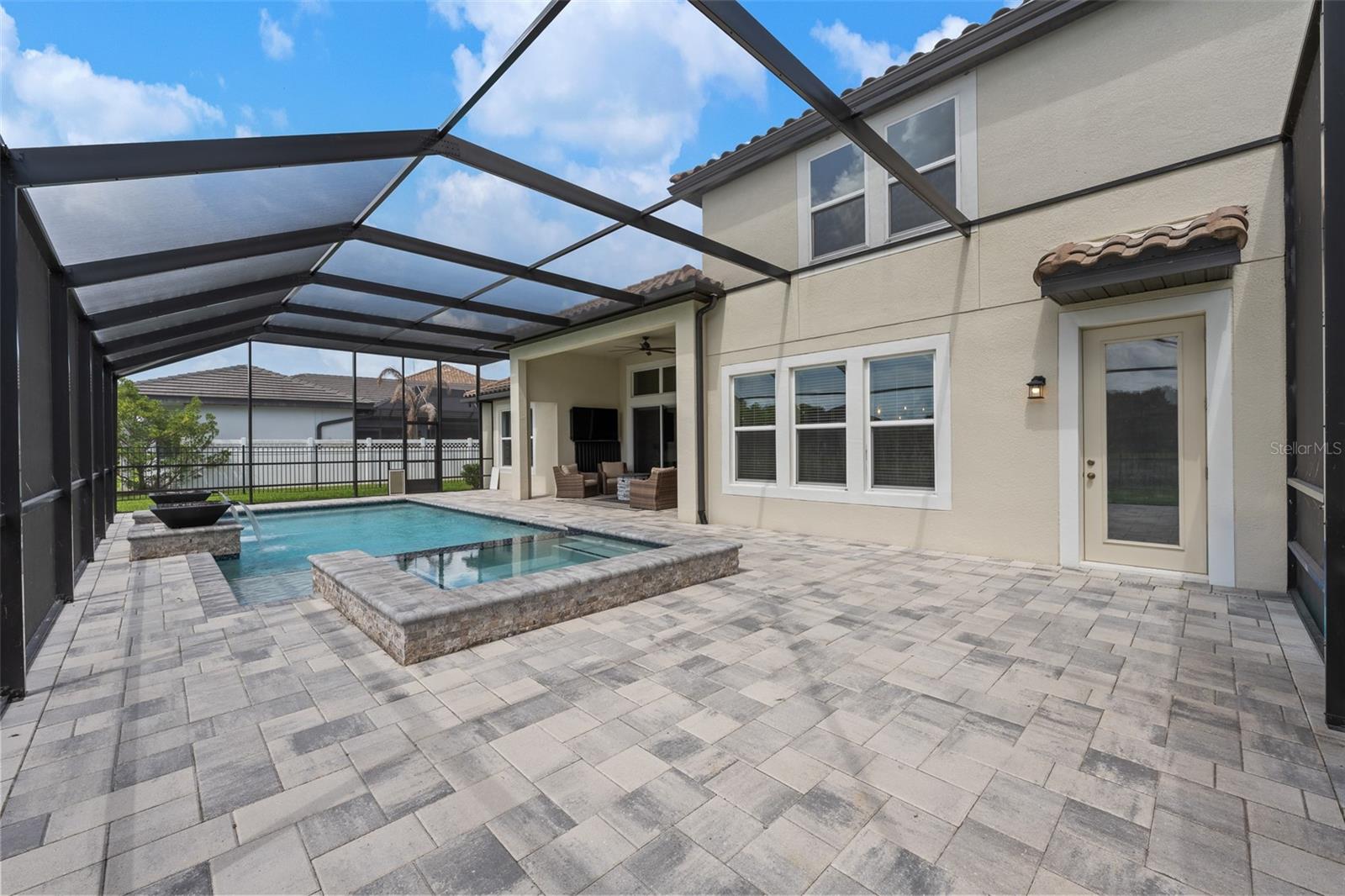 33164 KATELAND DR