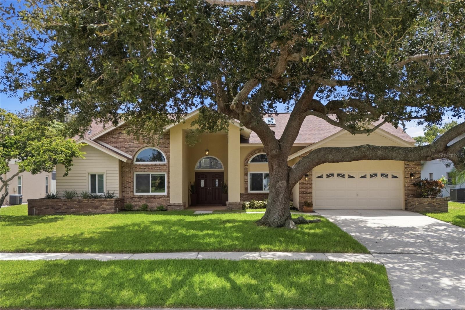 3367 E LAKE SHORE LN