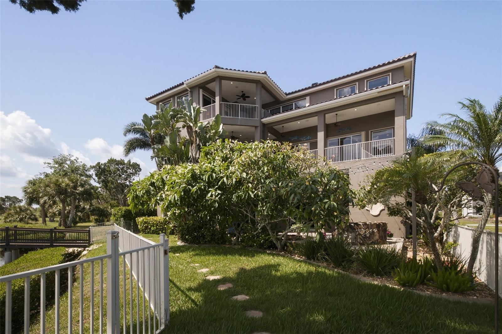 4631 HARBORPOINTE DR