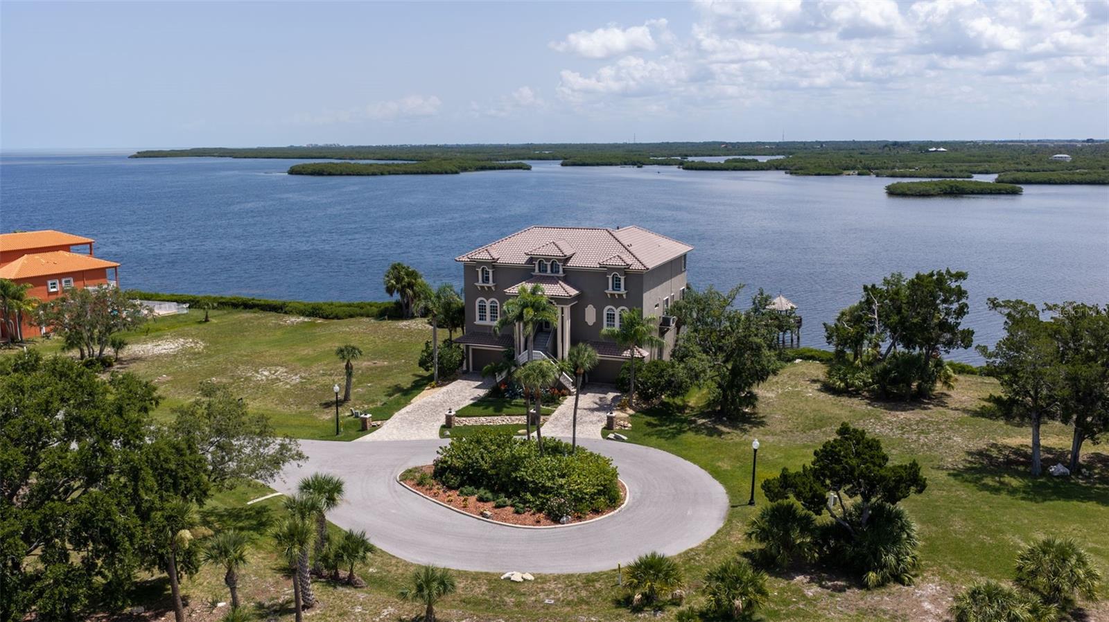 4631 HARBORPOINTE DR