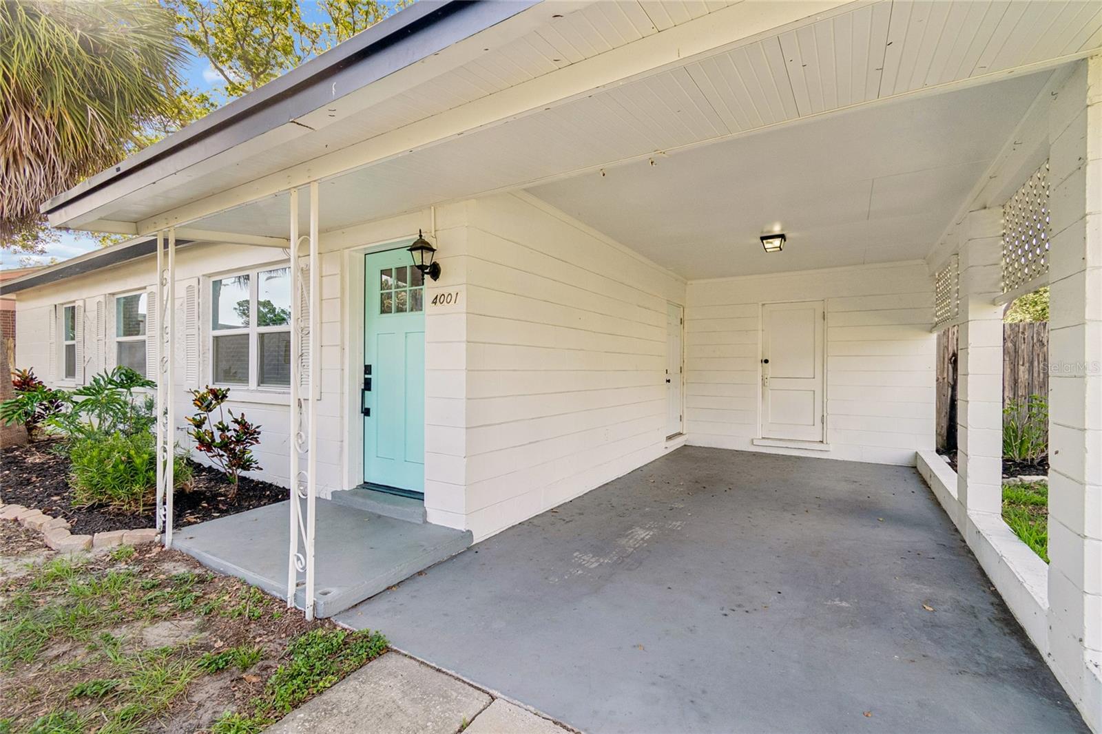 4001 W ROGERS AVE