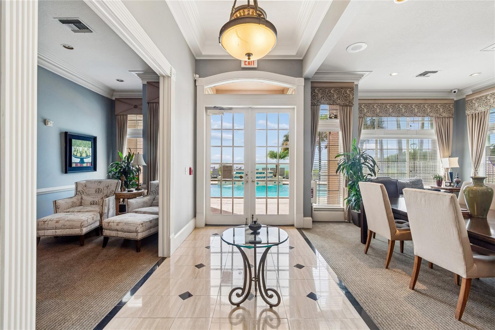 5211 BAY CLUB CIR