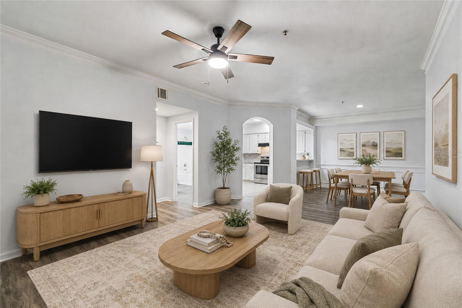 5211 BAY CLUB CIR