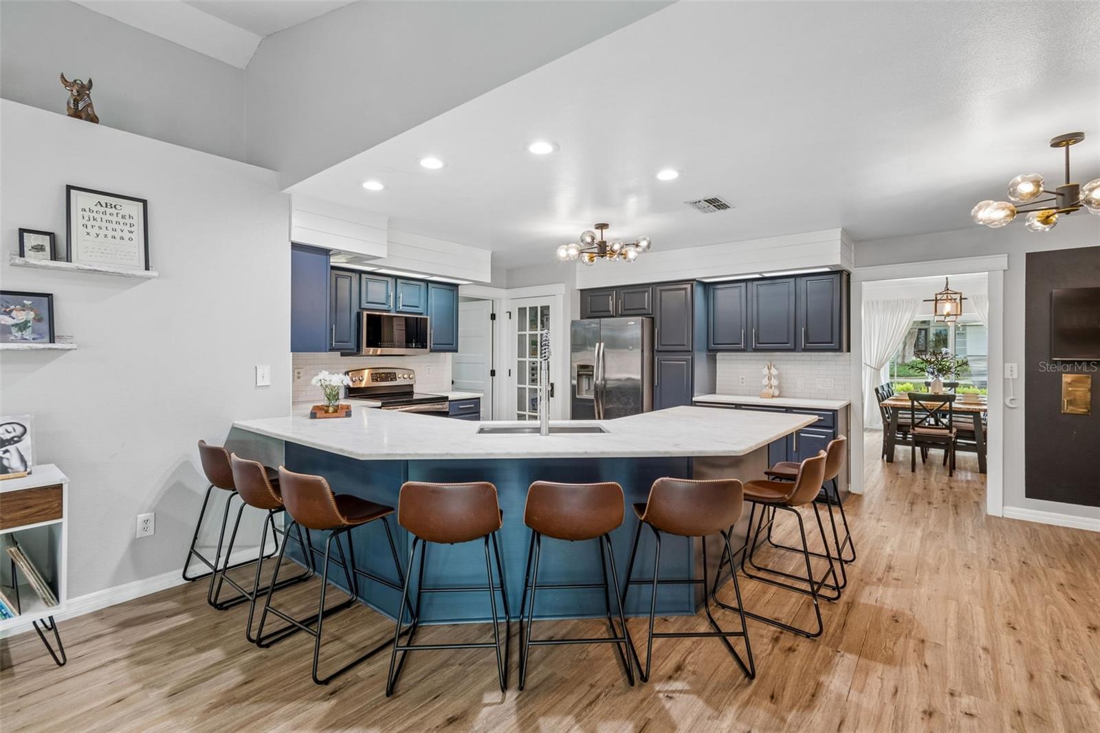 3607 LITHIA RIDGE BLVD