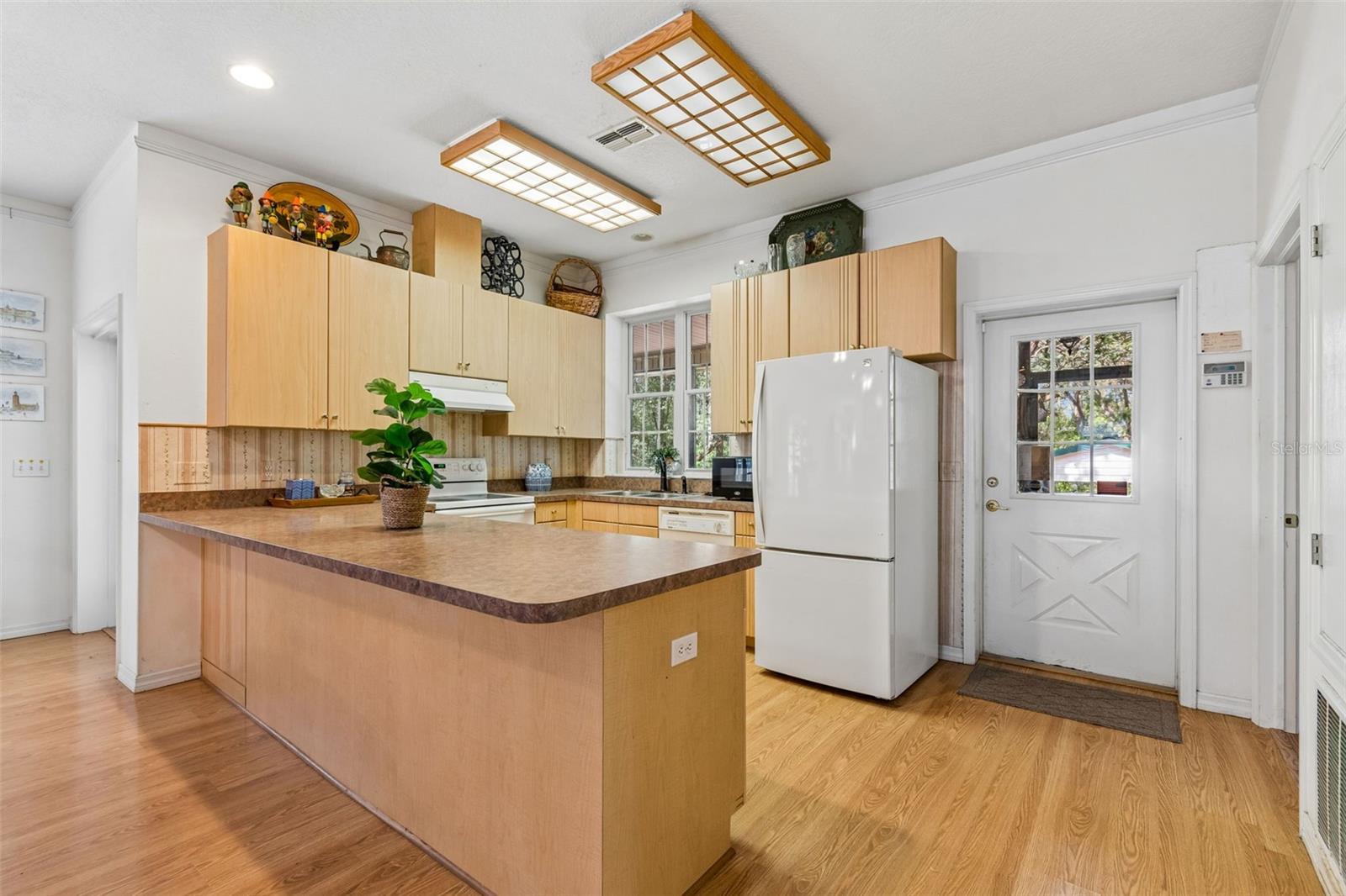 21835 VALHALLA WAY