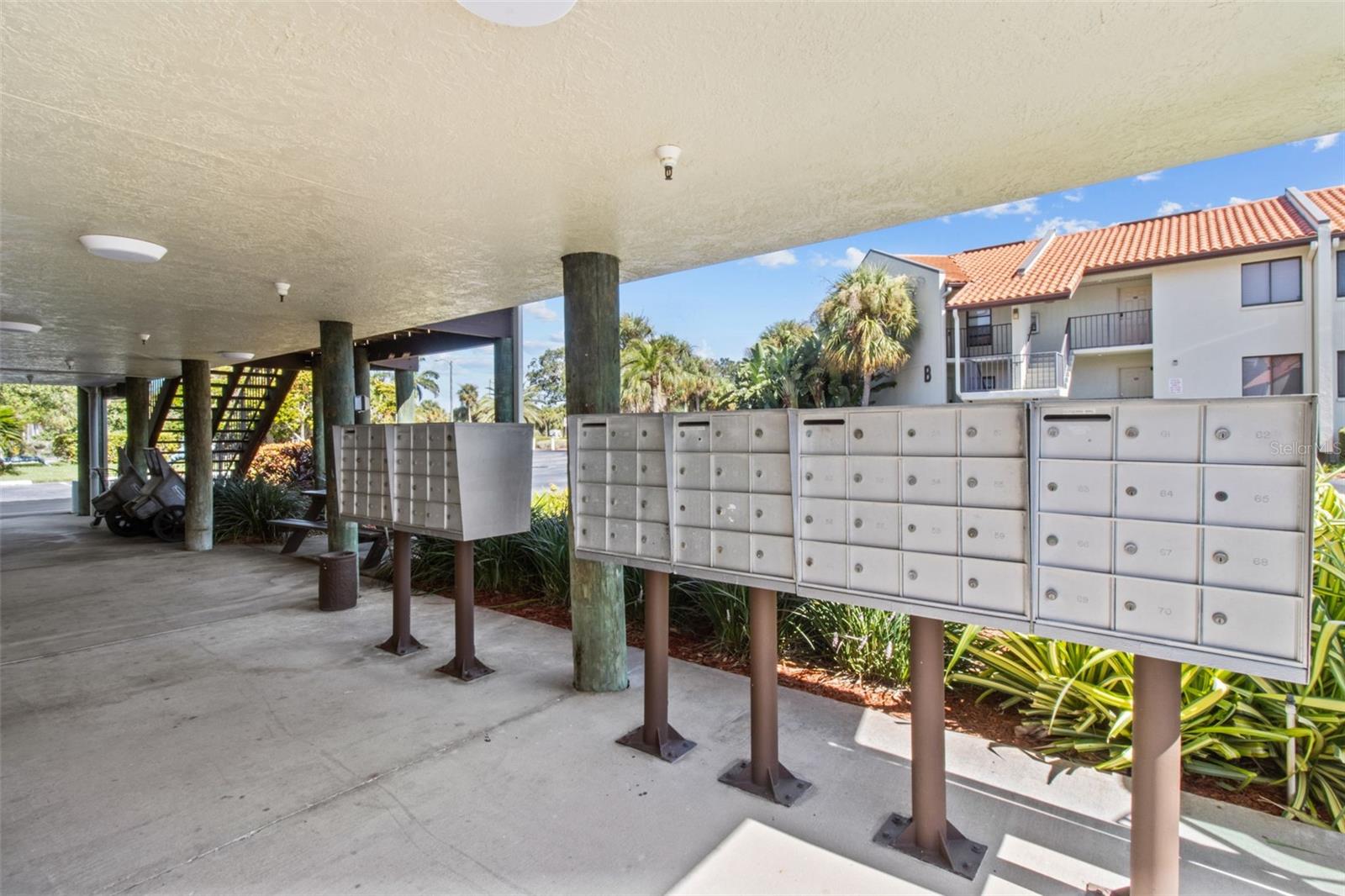 1515 PINELLAS BAYWAY S #65