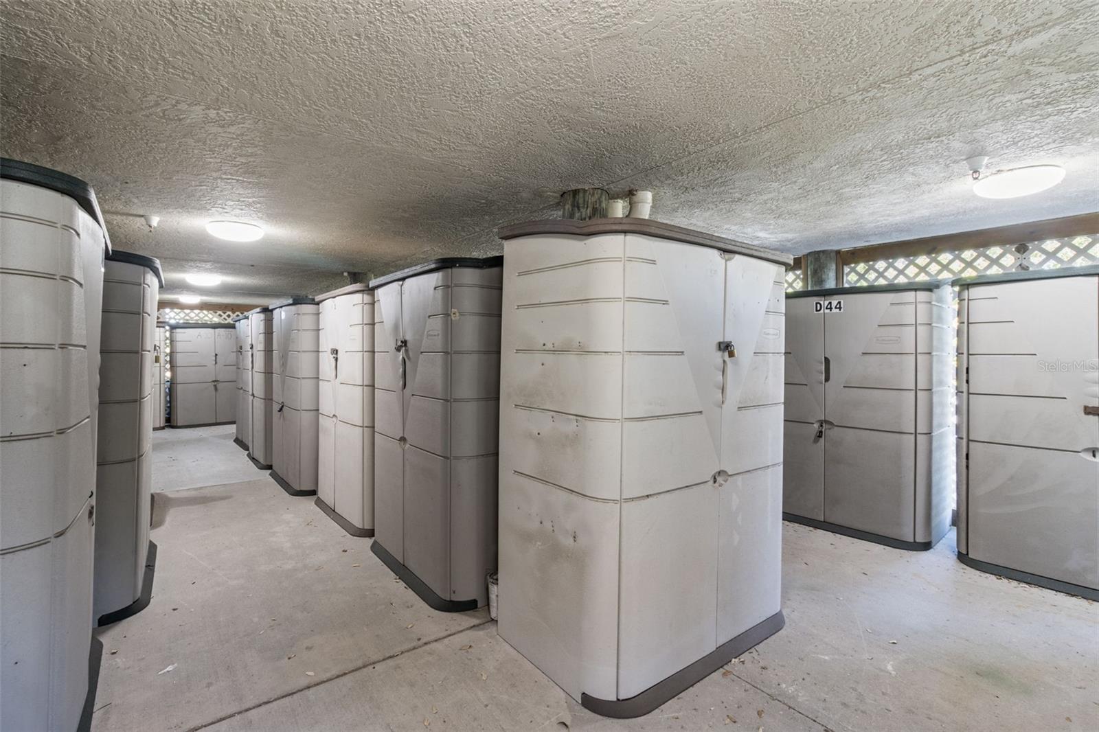 1515 PINELLAS BAYWAY S #65
