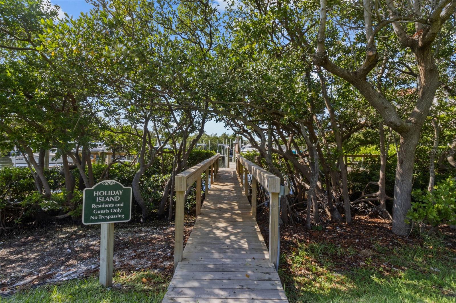 1515 PINELLAS BAYWAY S #65
