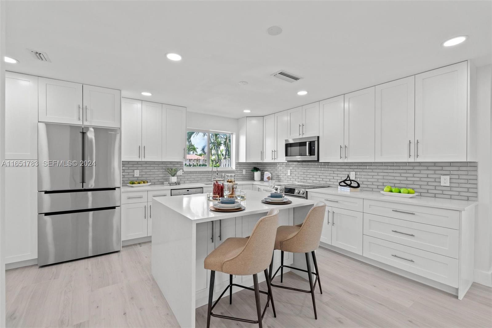 2871 NE 55th Court
