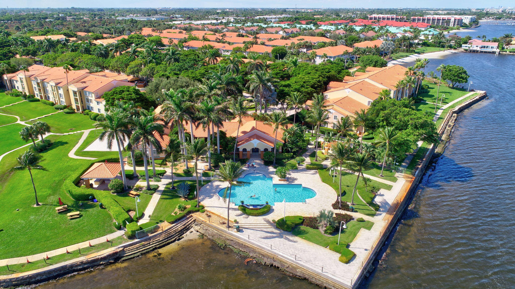 157 Yacht Club Way 303